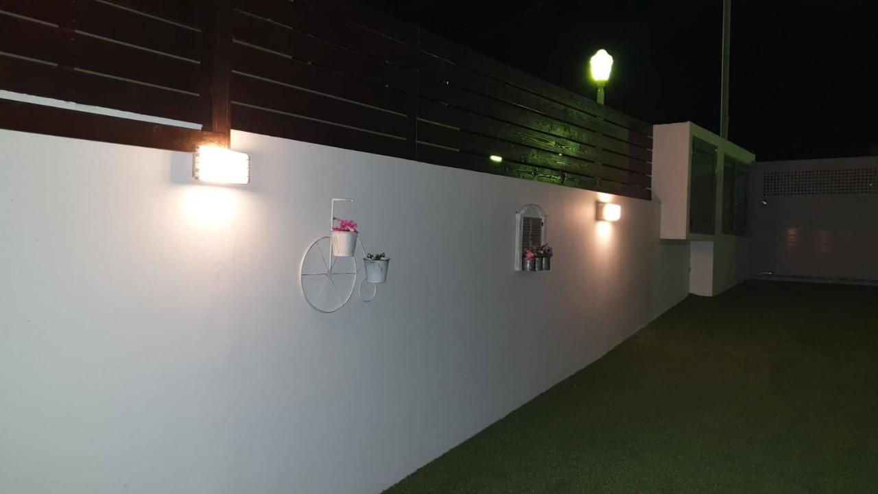 Blue - Comfy Center Rodos Apartment Asgourou Luaran gambar